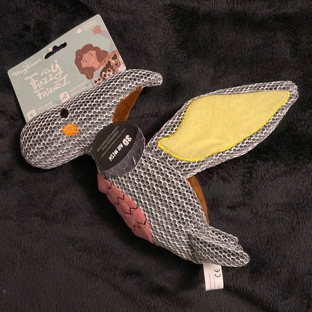 🍭FREE WITH PURCHASE 🌟Pterodactyl Dog Toy 3D air mesh ** does not squeak**